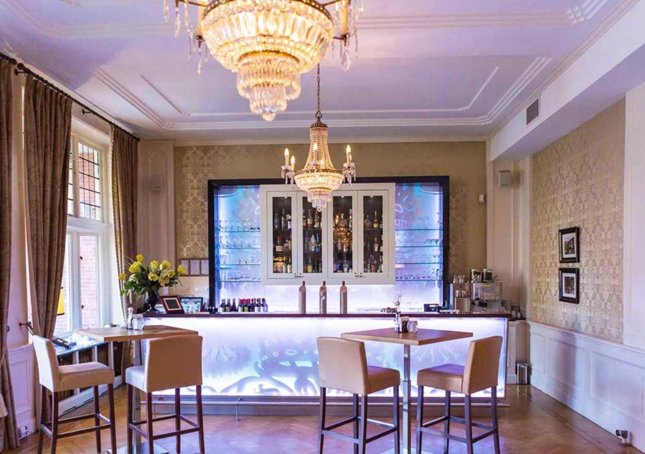 Hotel Landgoed Huize Bergen Den Bosch - 4*